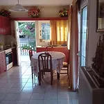 Elena Seaview House Apartamento *