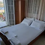 Elena Seaview House Apartamento