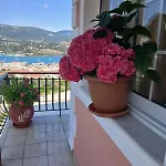 Apartamento Elena Seaview House *
